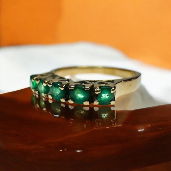 ANTIQUE- 10K Gold- Natural Emerald Ring- Size 7- 1/2tcw- Five Stone Ring -2.1g - Picture 2 of 16